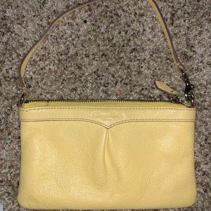 Dooney & Bourke wristlet